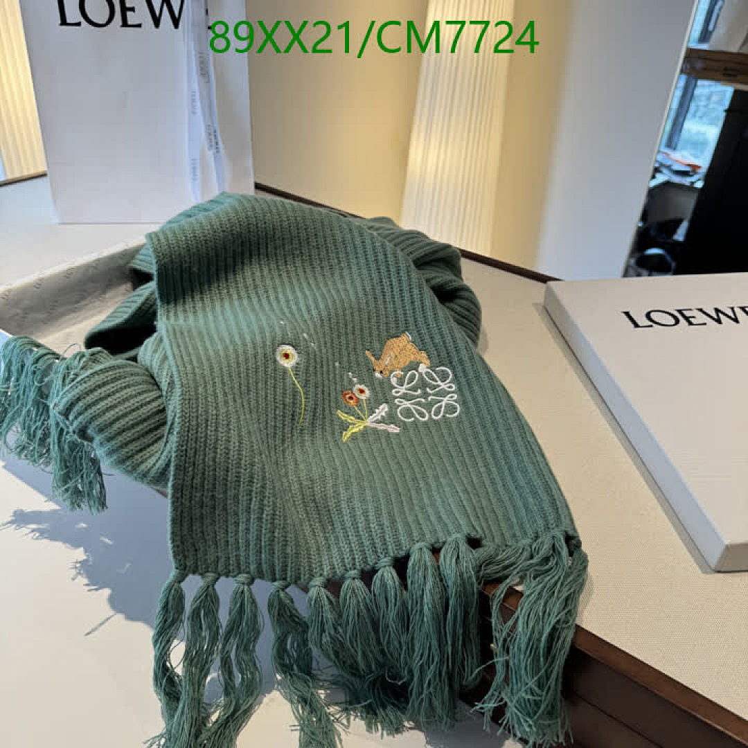 Loewe-Scarf Code: CM7724 $: 89USD