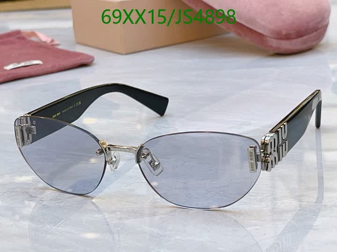 Miu Miu-Glasses Code: JS4898 $: 69USD