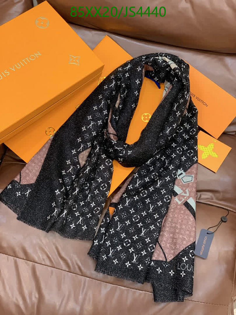LV-Scarf Code: JS4440 $: 85USD