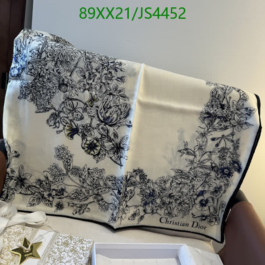 Dior-Scarf Code: JS4452 $: 89USD