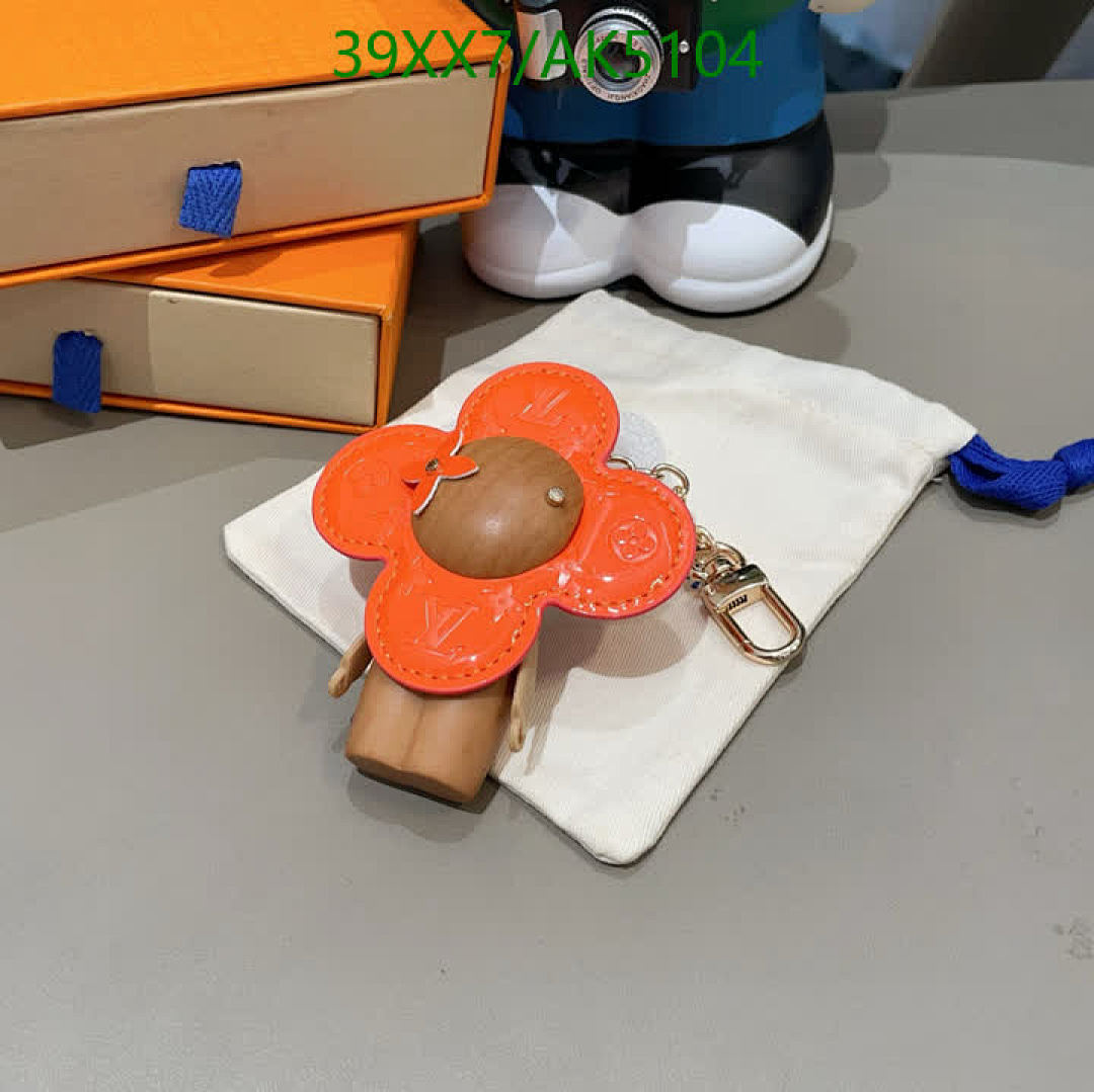 LV-Key pendant Code: AK5104 $: 39USD