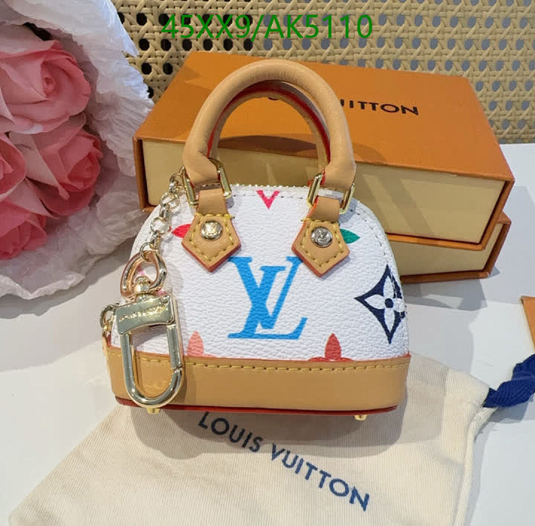 LV-Key pendant Code: AK5110 $: 45USD
