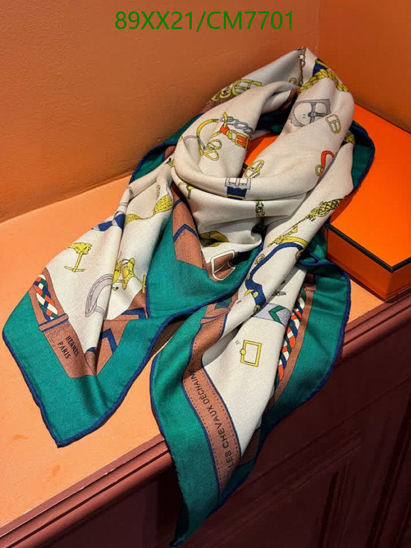 Hermes-Scarf Code: CM7701 $: 89USD