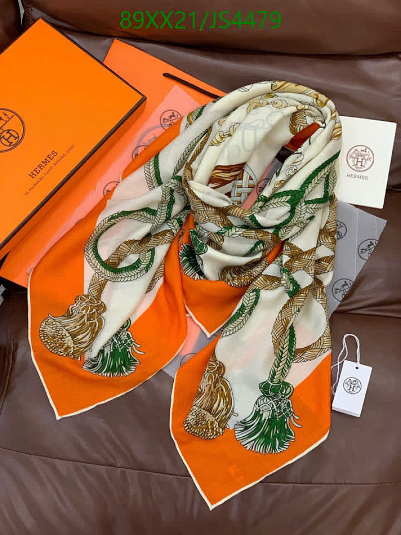 Hermes-Scarf Code: JS4479 $: 89USD