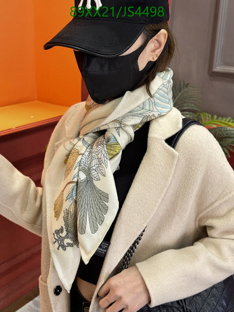 Hermes-Scarf Code: JS4498 $: 89USD