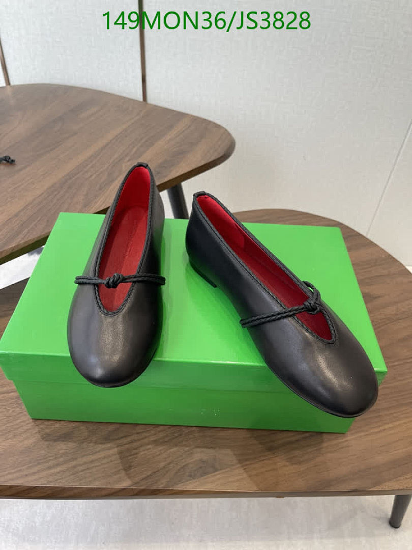 BV-Women Shoes Code: JS3828 $: 149USD