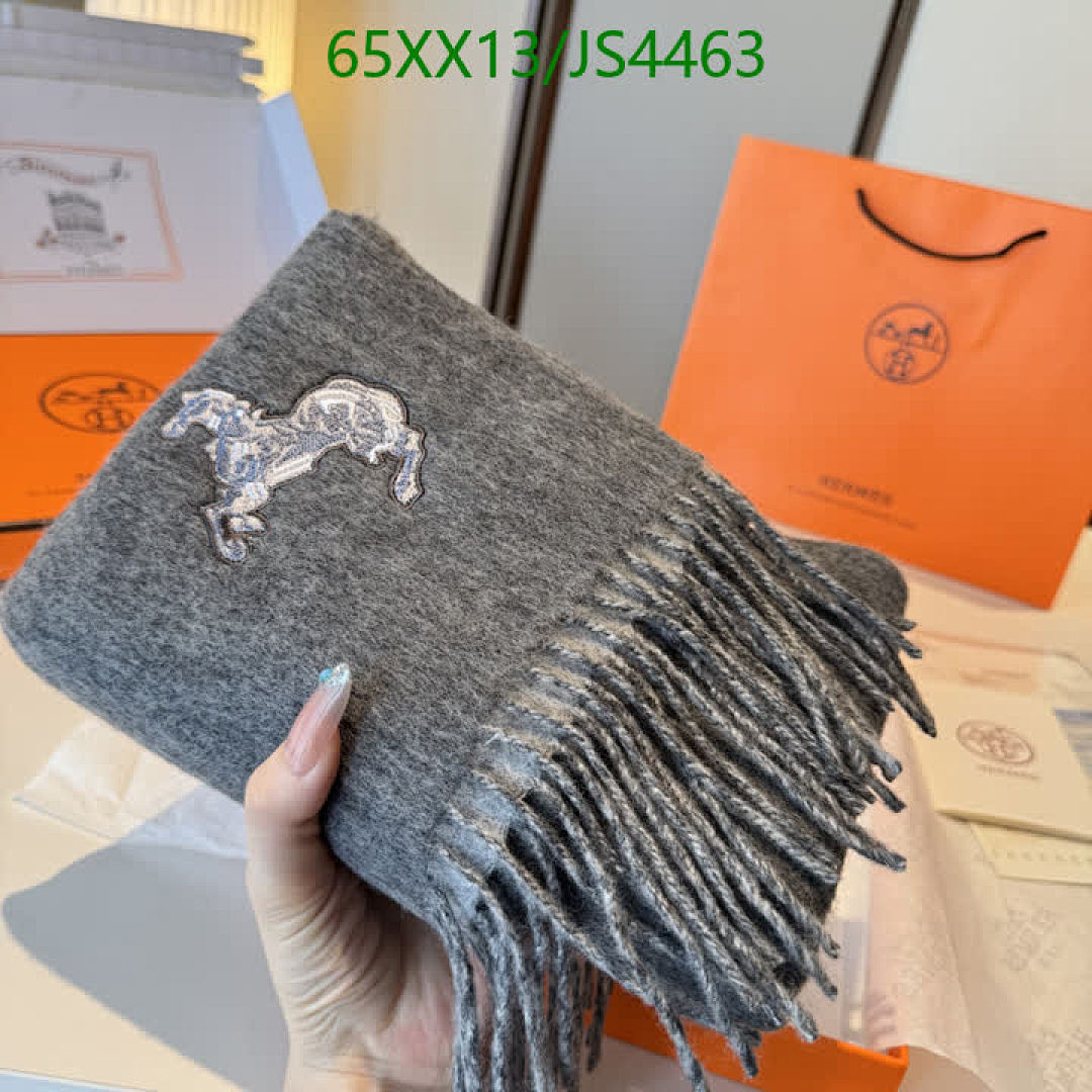 Hermes-Scarf Code: JS4463 $: 65USD