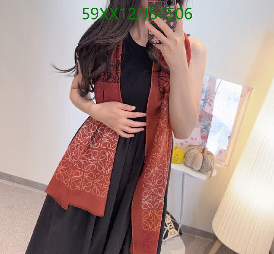 Loewe-Scarf Code: JS4506 $: 59USD