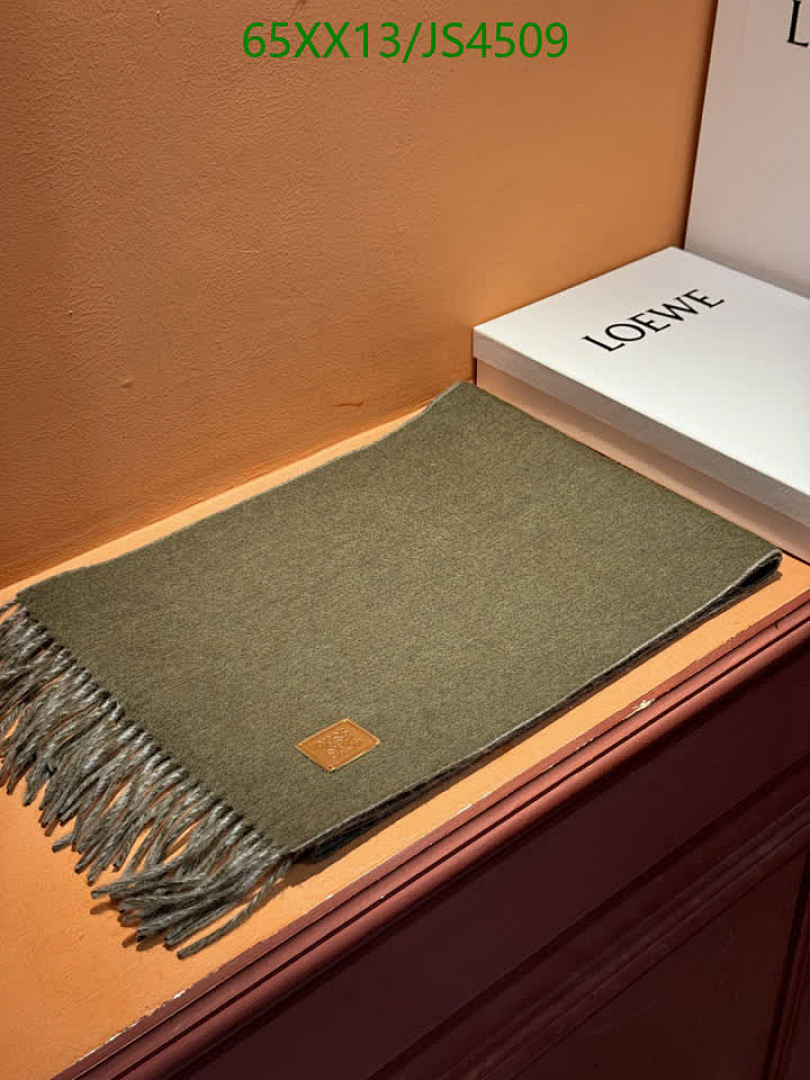 Loewe-Scarf Code: JS4509 $: 65USD