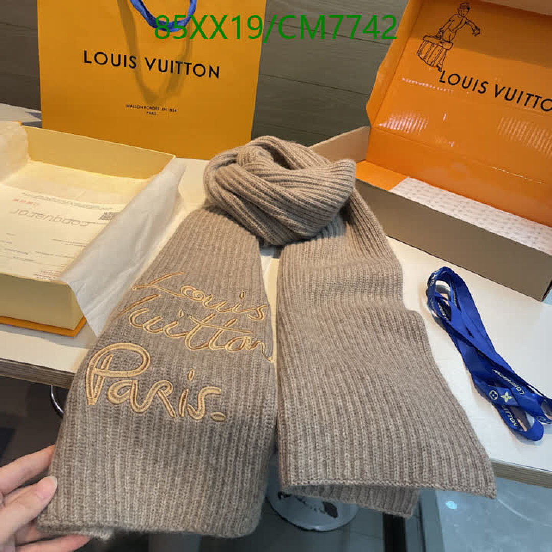 LV-Scarf Code: CM7742 $: 85USD