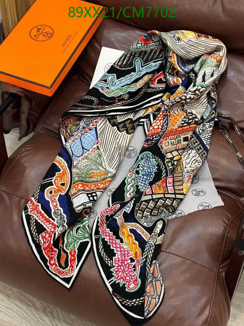 Hermes-Scarf Code: CM7702 $: 89USD