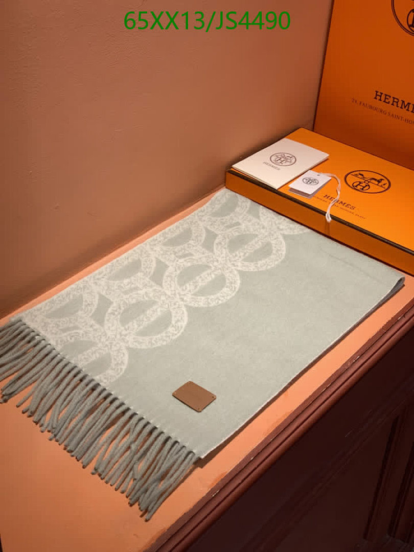 Hermes-Scarf Code: JS4490 $: 65USD