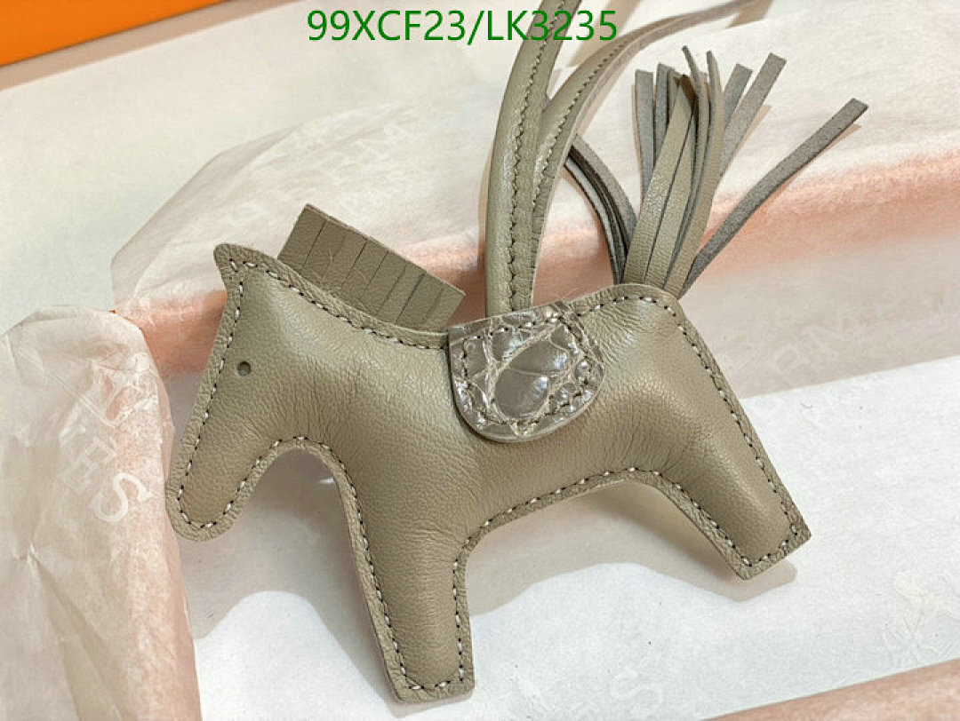 Hermes-Key pendant Code: LK3235 $: 109USD