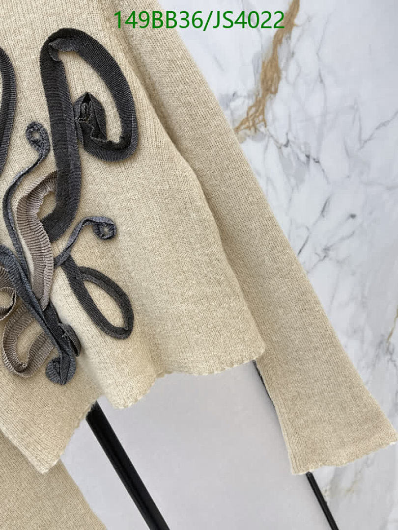 LV-Clothing Code: JS4022 $: 149USD
