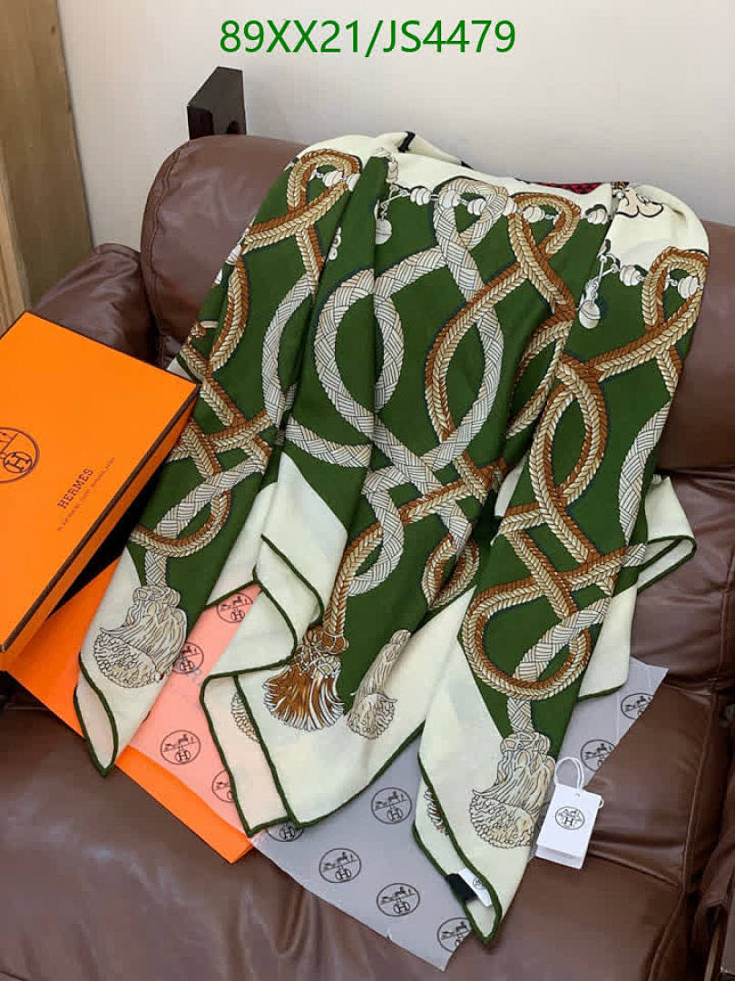 Hermes-Scarf Code: JS4479 $: 89USD