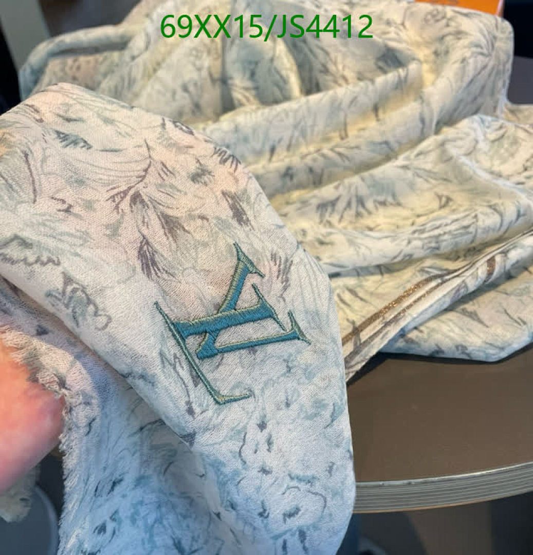 LV-Scarf Code: JS4412 $: 69USD