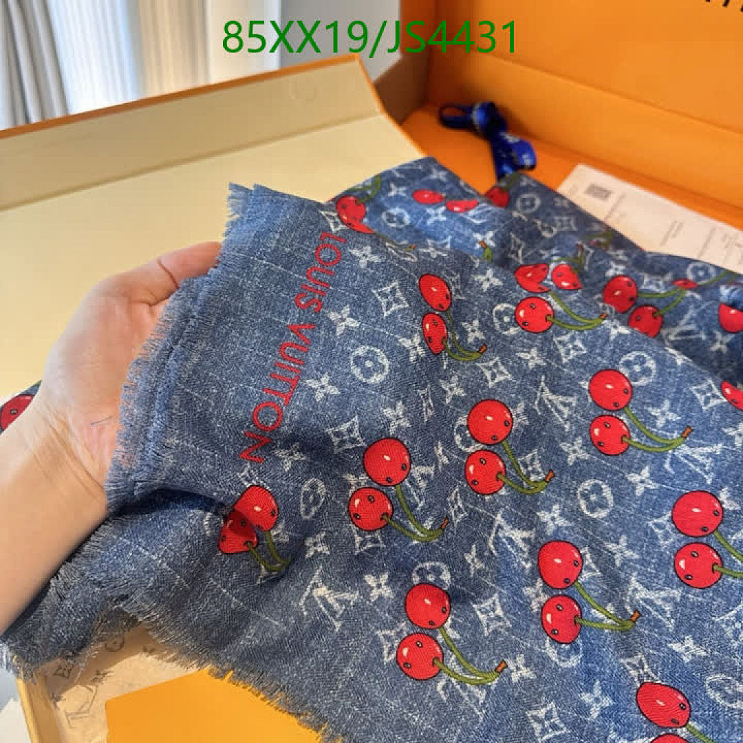 LV-Scarf Code: JS4431 $: 85USD