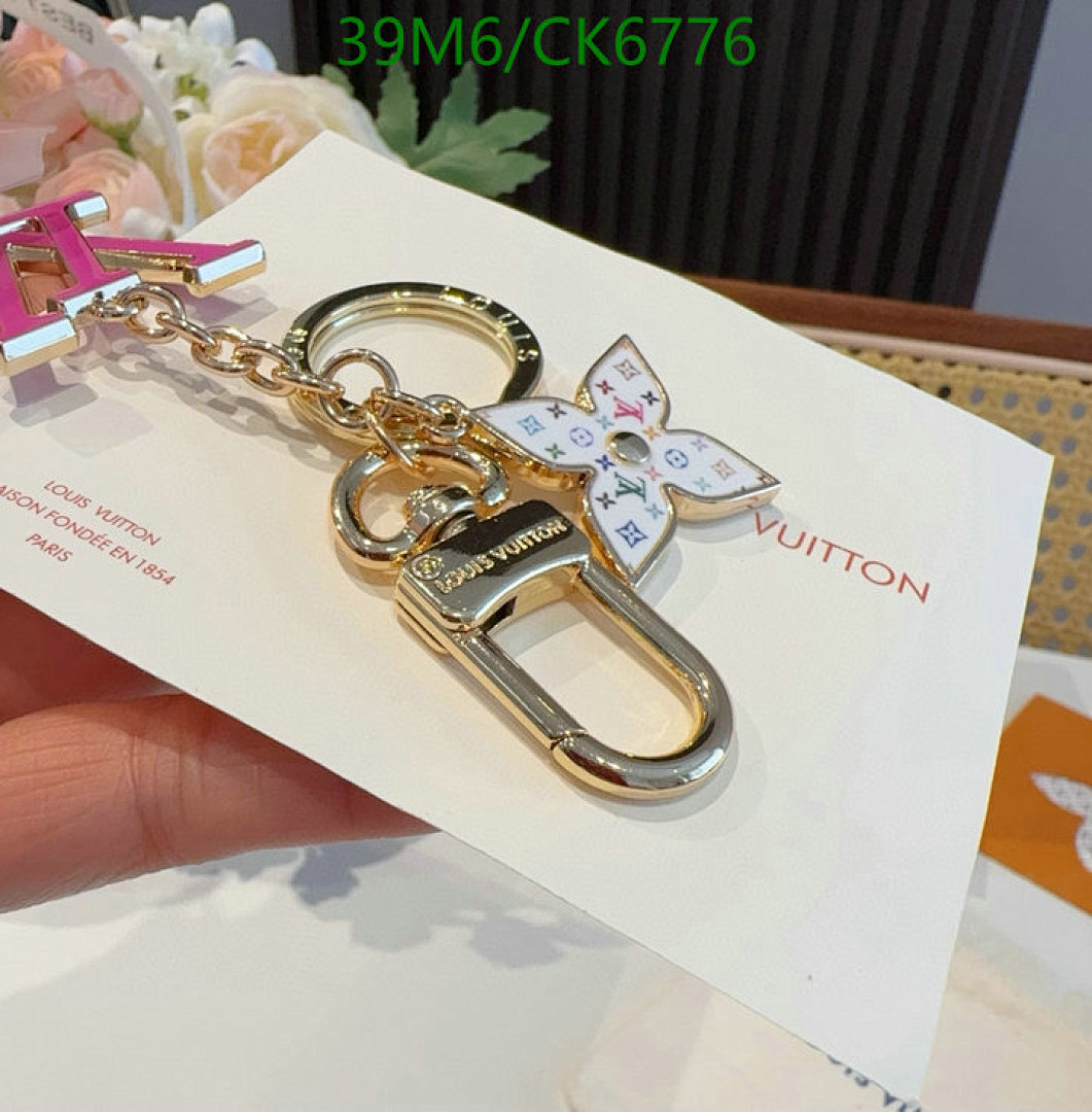 LV-Key pendant Code: CK6776 $: 39USD