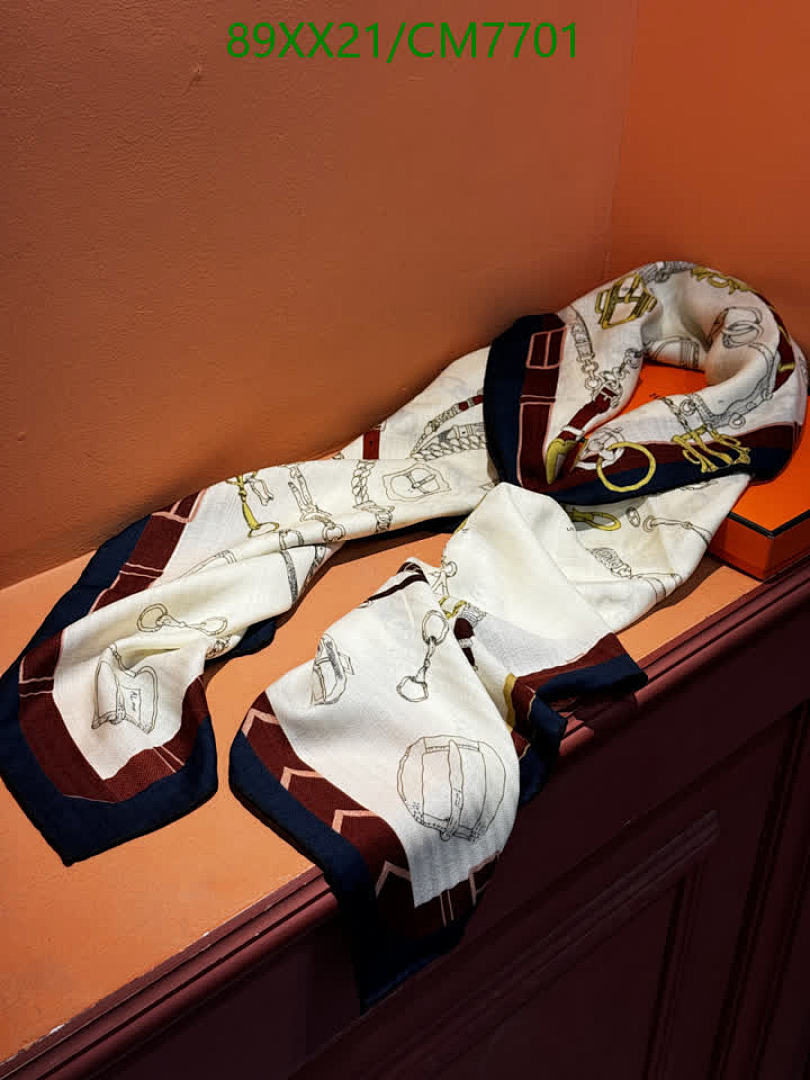 Hermes-Scarf Code: CM7701 $: 89USD