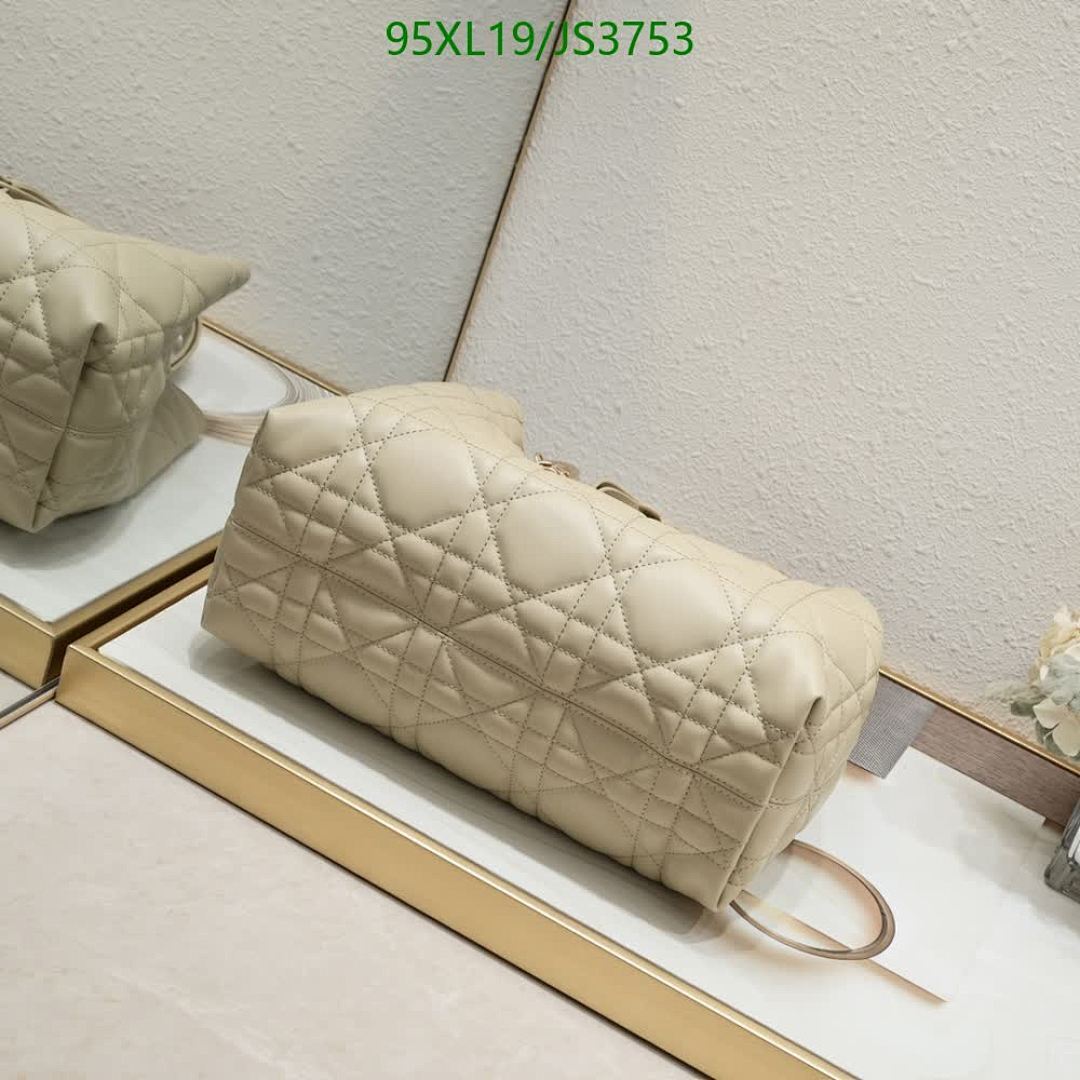 Dior-Bag-4A Quality Code: JS3753 $: 95USD