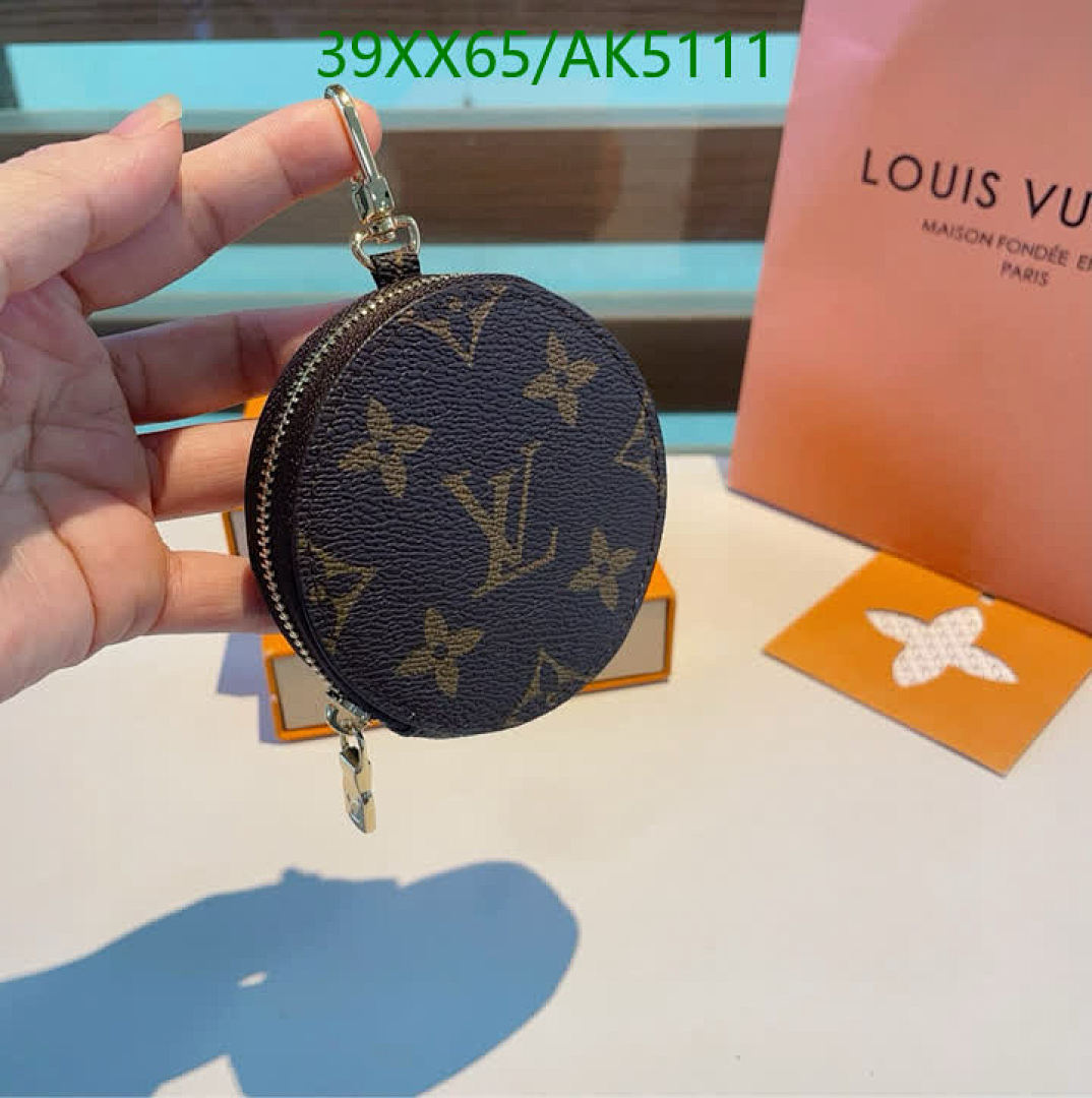 LV-Key pendant Code: AK5111 $: 39USD