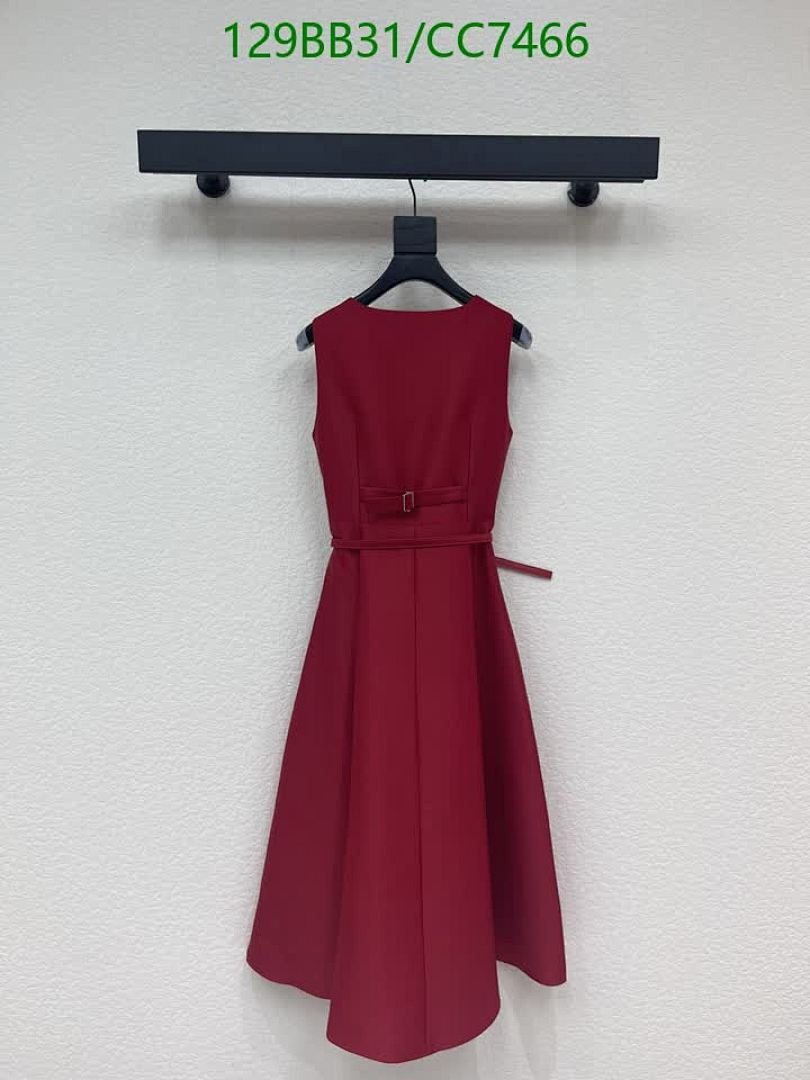 Dior-Clothing Code: CC7466 $: 129USD