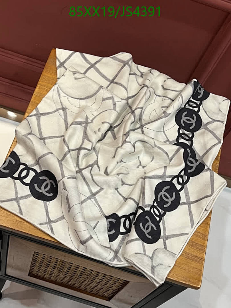 Chanel-Scarf Code: JS4391 $: 85USD