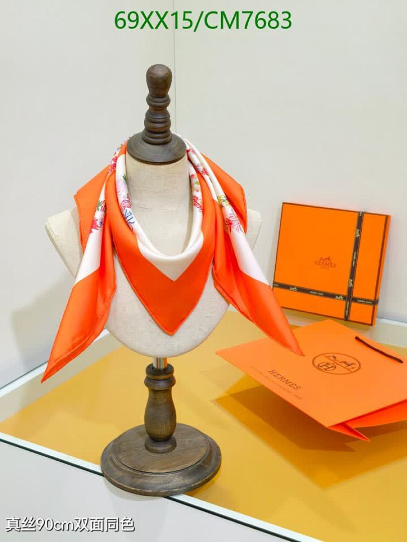 Hermes-Scarf Code: CM7683 $: 69USD