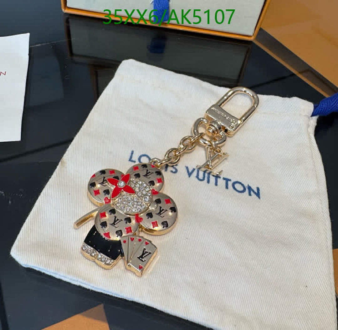 LV-Key pendant Code: AK5107 $: 35USD