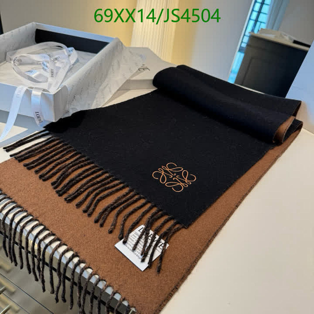 Loewe-Scarf Code: JS4504 $: 69USD