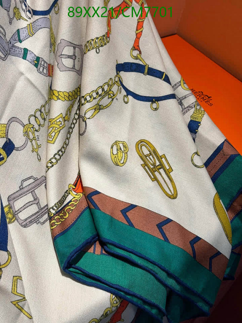 Hermes-Scarf Code: CM7701 $: 89USD