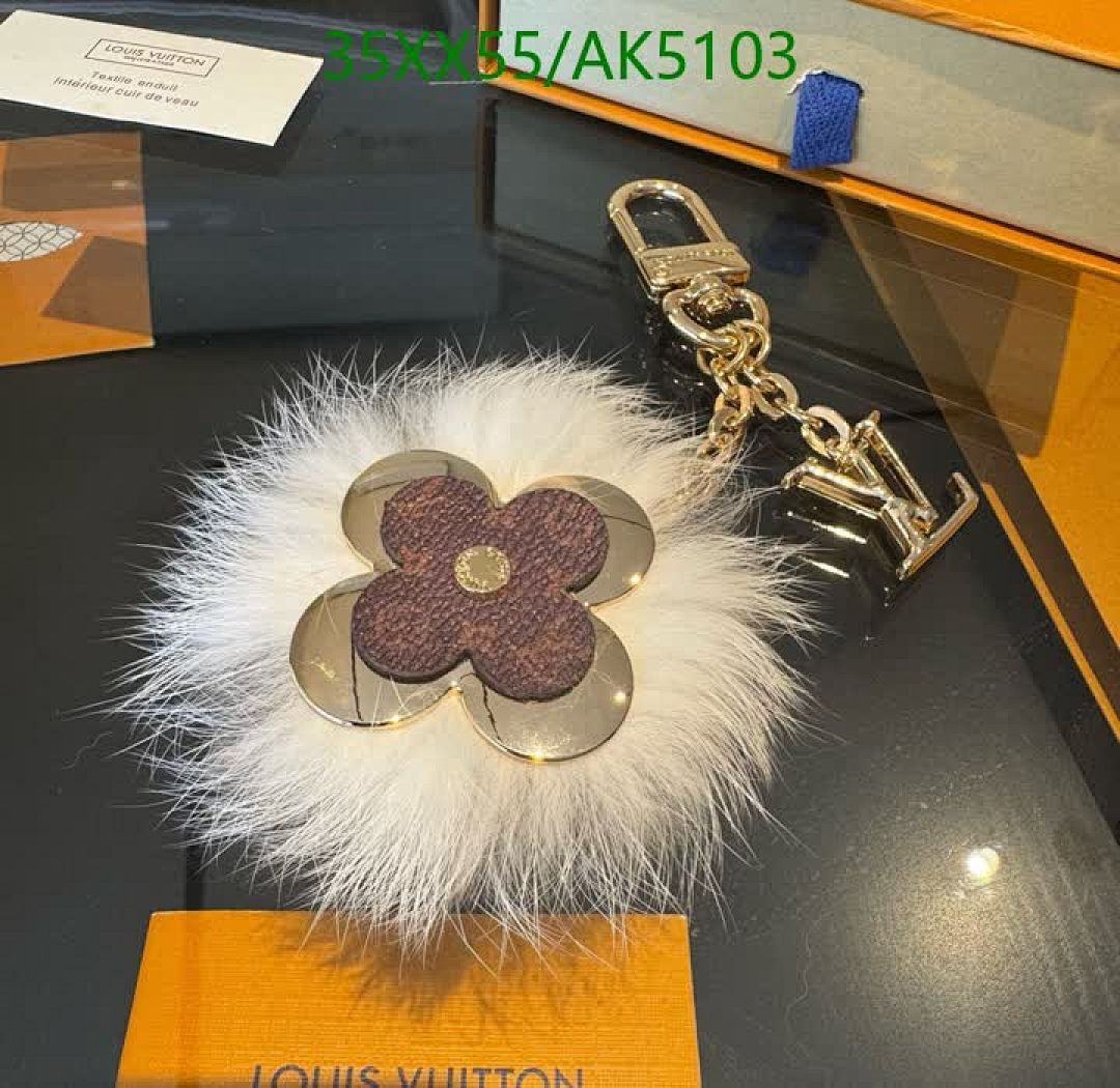 LV-Key pendant Code: AK5103 $: 35USD