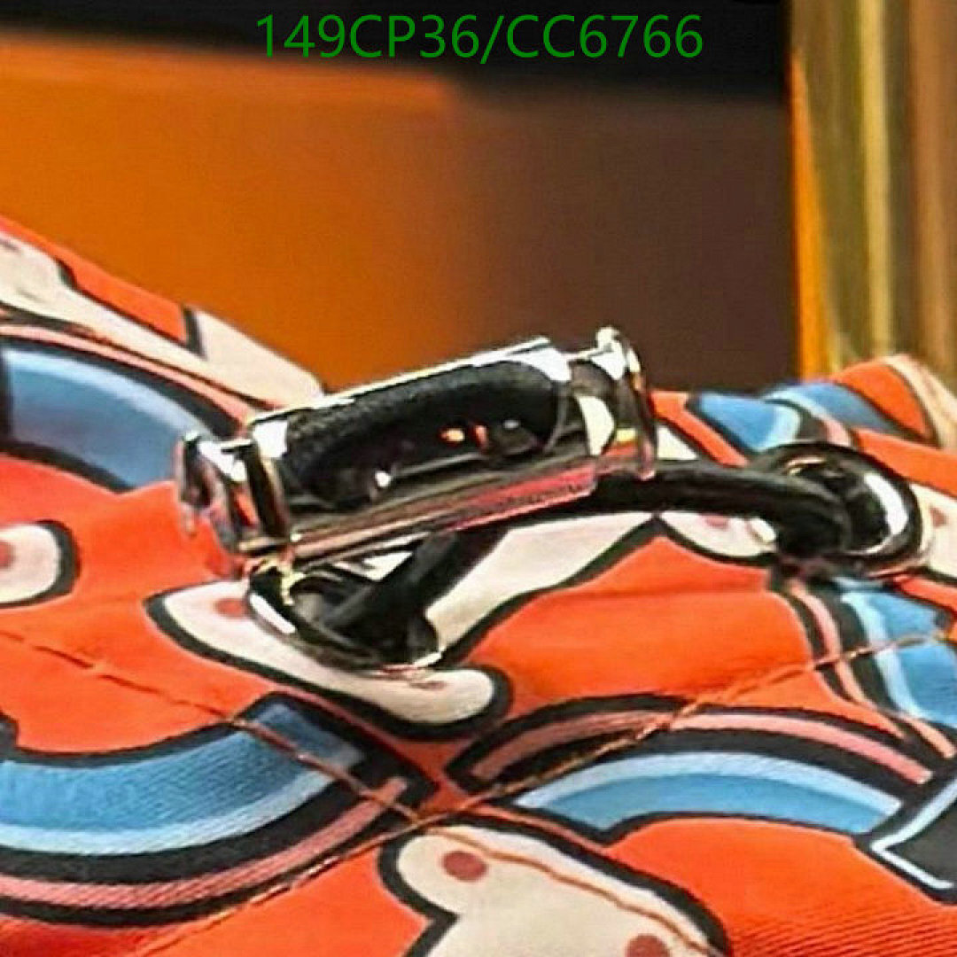 Hermes-Down jacket Women Code: CC6766 $: 149USD