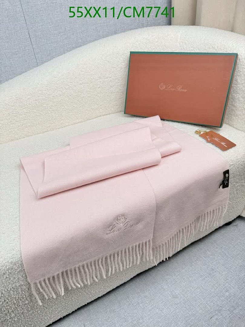 Loro Piana-Scarf Code: CM7741 $: 55USD