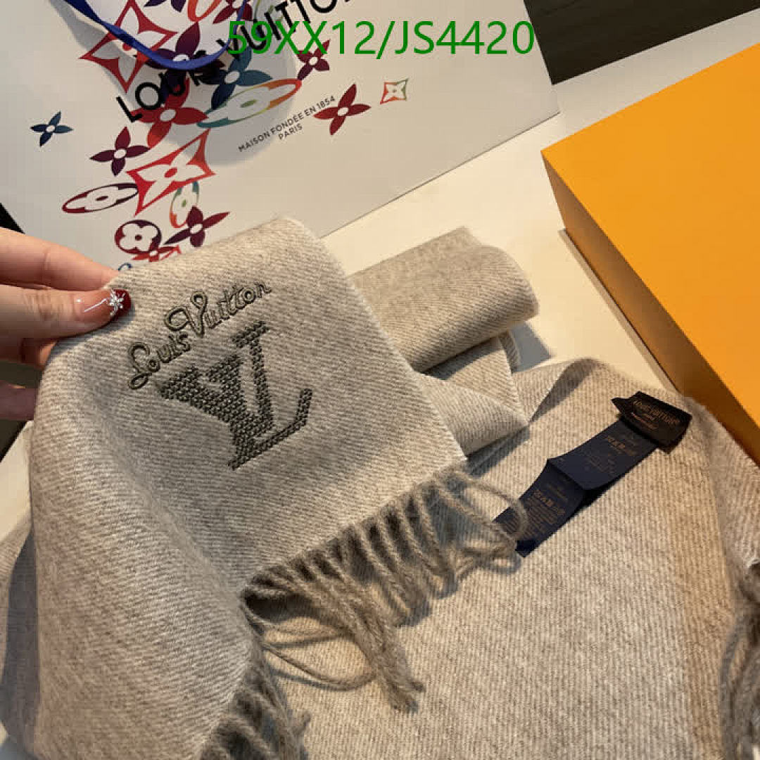 LV-Scarf Code: JS4420 $: 59USD
