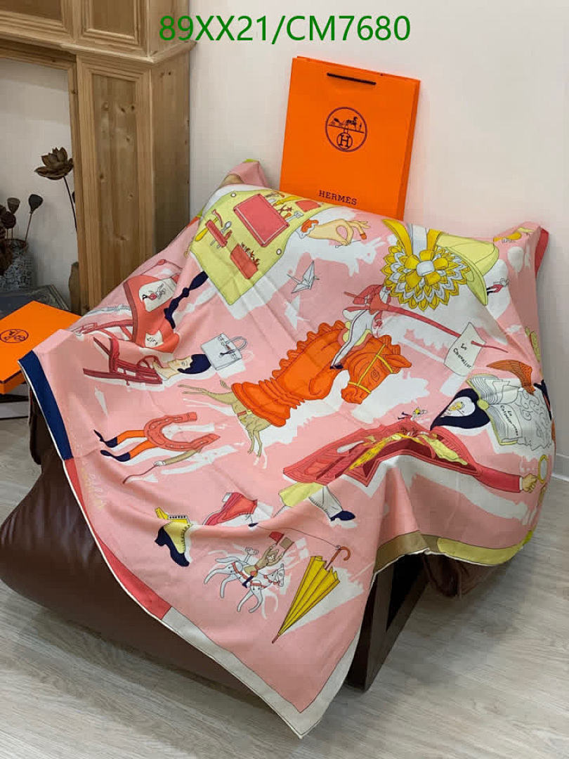 Hermes-Scarf Code: CM7680 $: 89USD