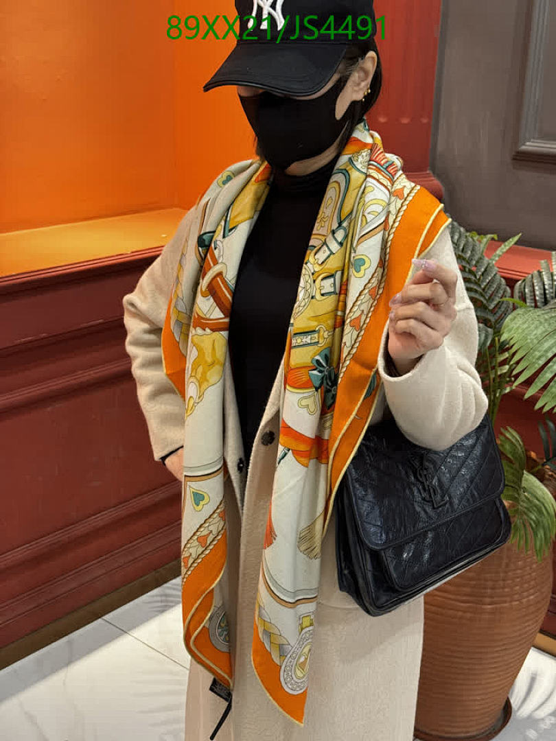 Hermes-Scarf Code: JS4491 $: 89USD