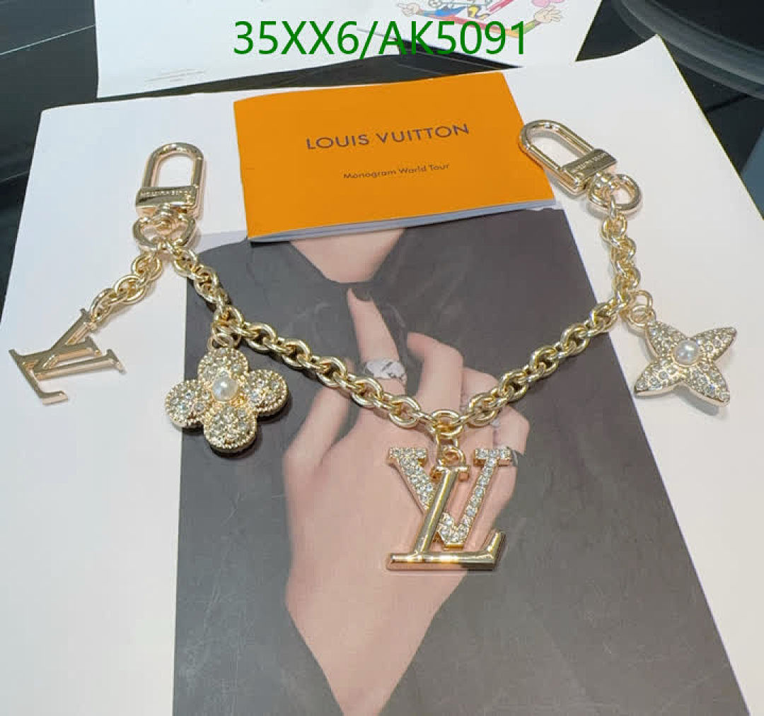 LV-Key pendant Code: AK5091 $: 35USD