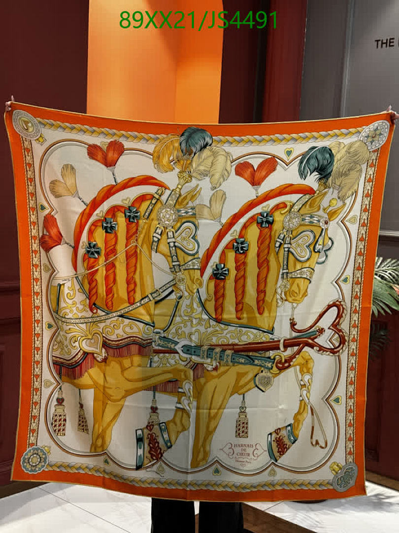 Hermes-Scarf Code: JS4491 $: 89USD