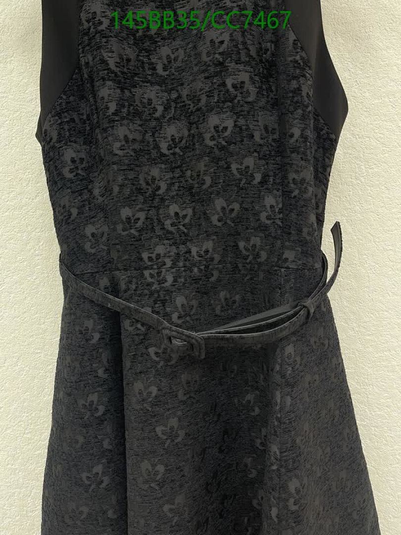 Dior-Clothing Code: CC7467 $: 145USD