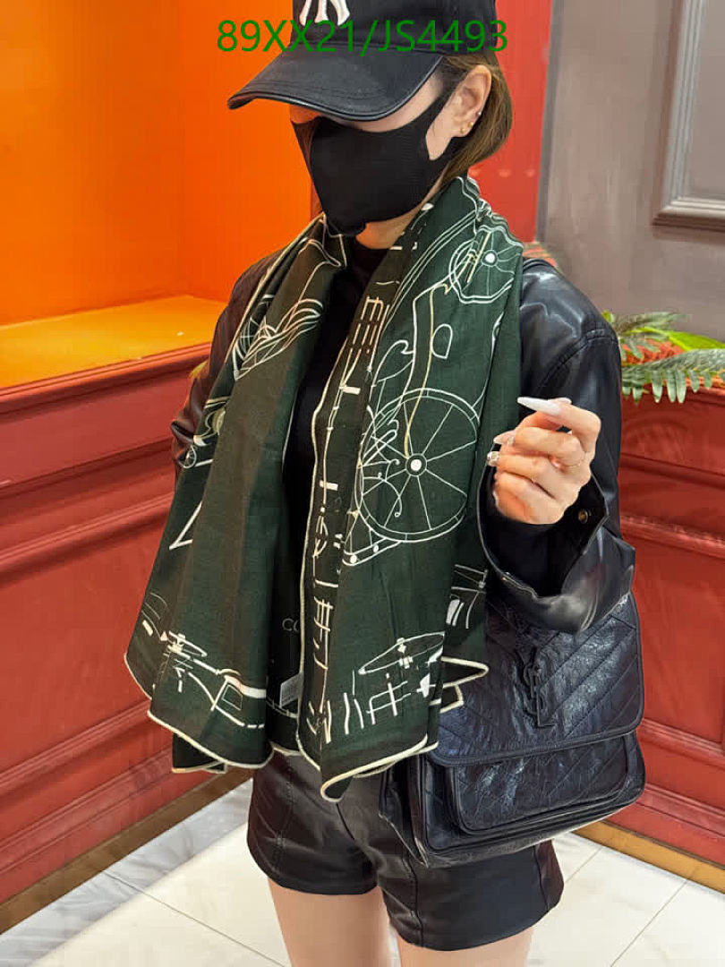 Hermes-Scarf Code: JS4493 $: 89USD