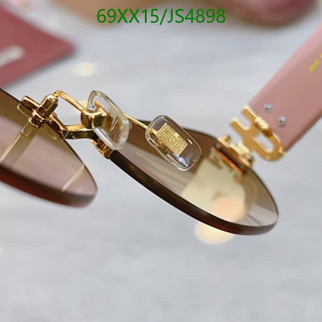 Miu Miu-Glasses Code: JS4898 $: 69USD