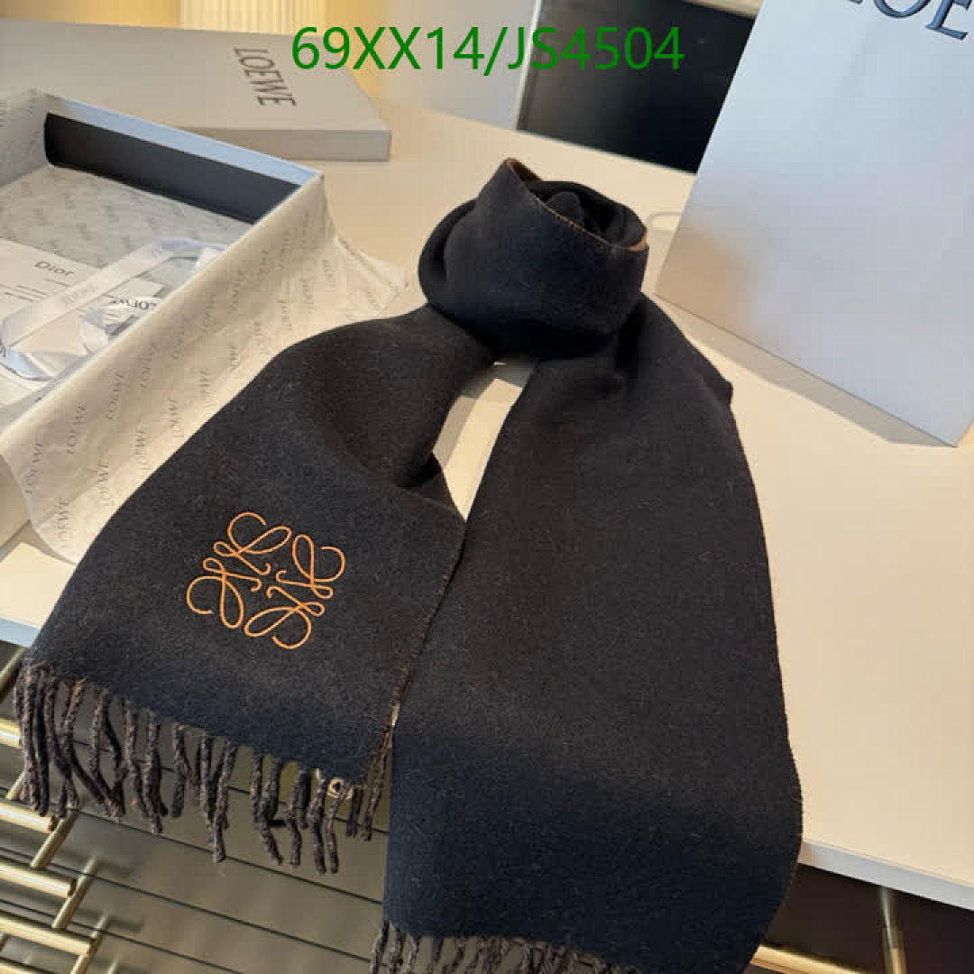 Loewe-Scarf Code: JS4504 $: 69USD