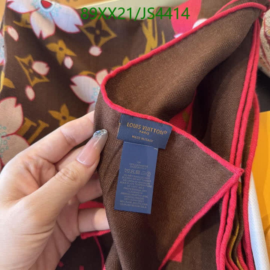 LV-Scarf Code: JS4414 $: 89USD