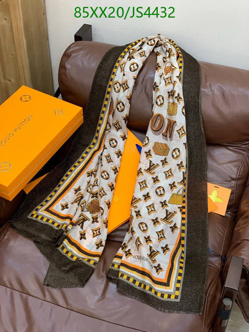 LV-Scarf Code: JS4432 $: 85USD