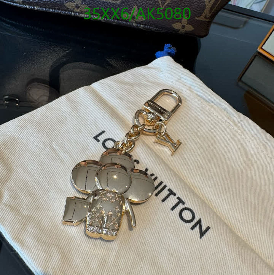 LV-Key pendant Code: AK5080 $: 35USD