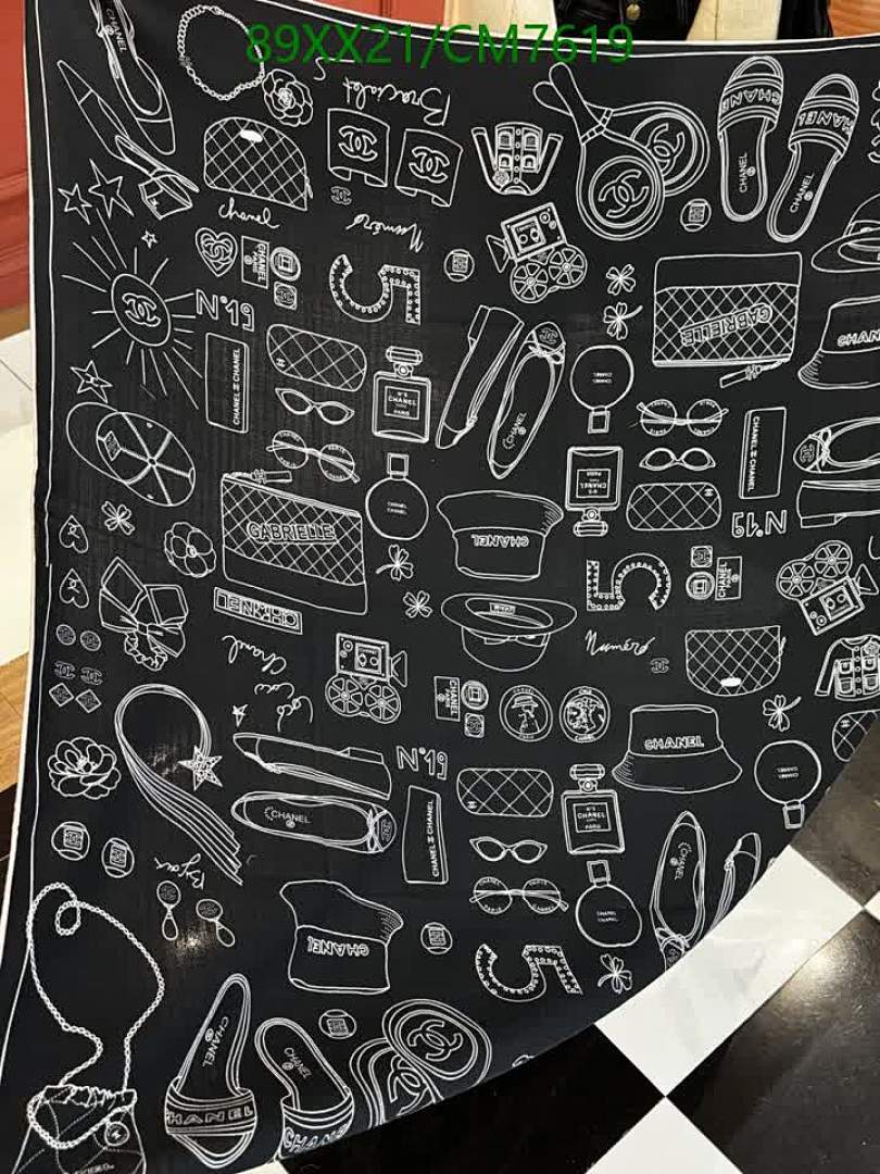 Chanel-Scarf Code: CM7619 $: 89USD