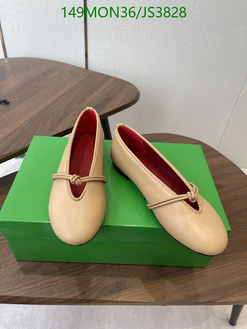 BV-Women Shoes Code: JS3828 $: 149USD