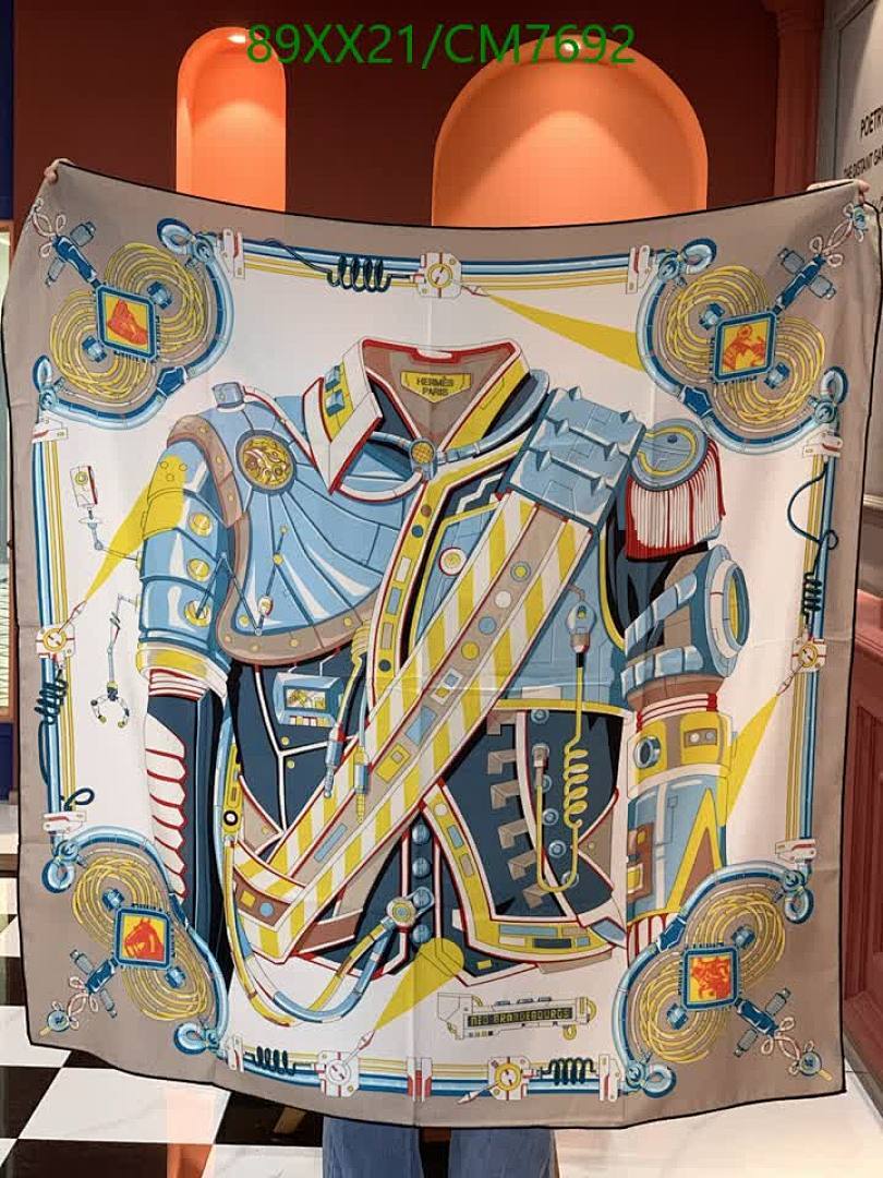 Hermes-Scarf Code: CM7692 $: 89USD