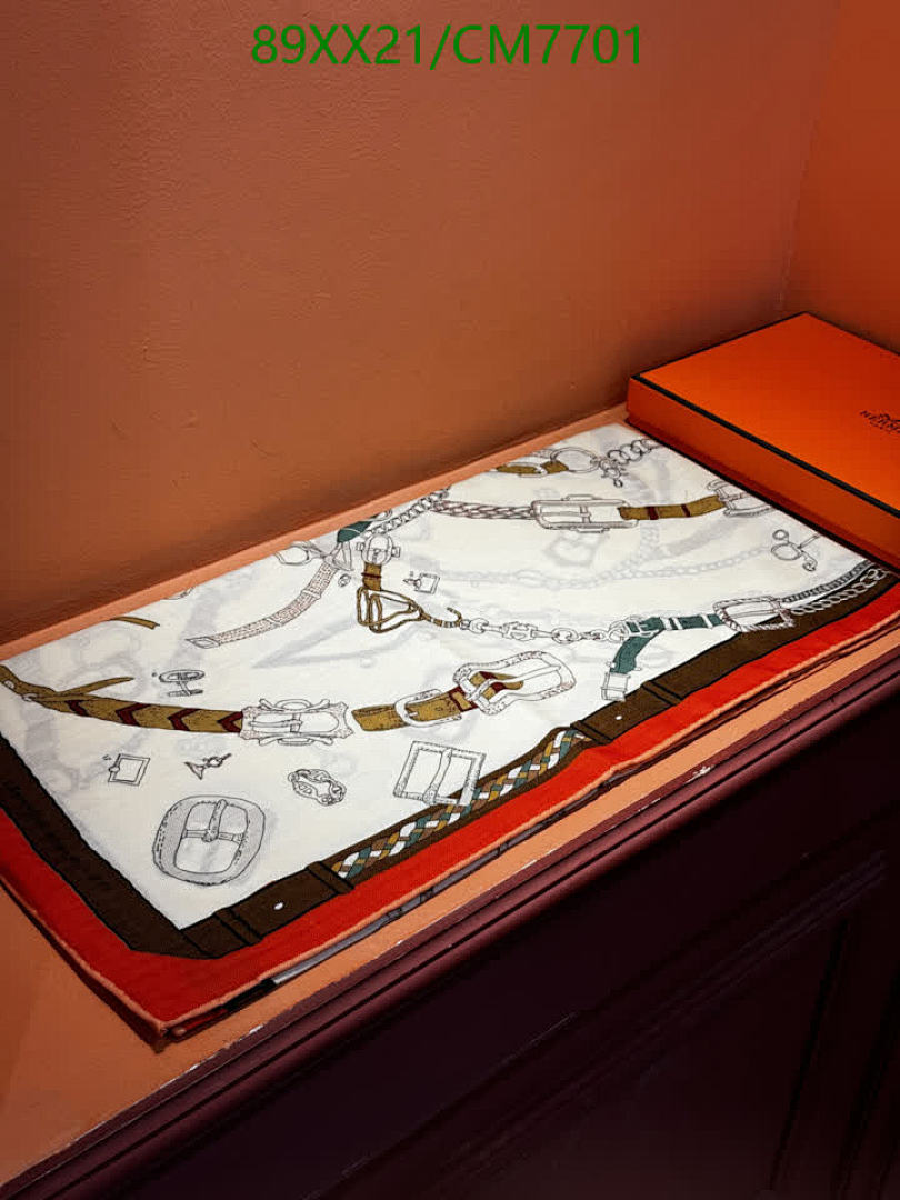 Hermes-Scarf Code: CM7701 $: 89USD